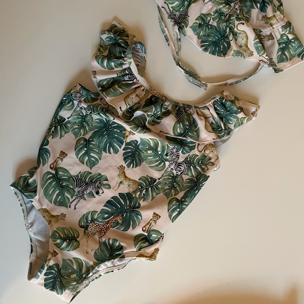 Girls Bathing suit size 1-2Y